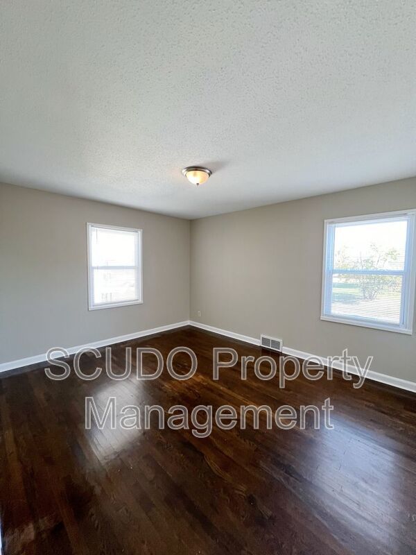 AVAILABLE SOON: Beautiful duplex in KCMO! property image