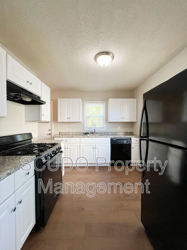 AVAILABLE SOON: Beautiful duplex in KCMO! property image