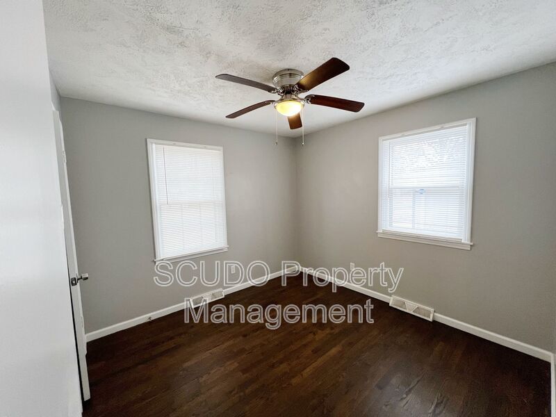 SEE IT NOW: Charming 3-Bedroom Home in Grandview! property image