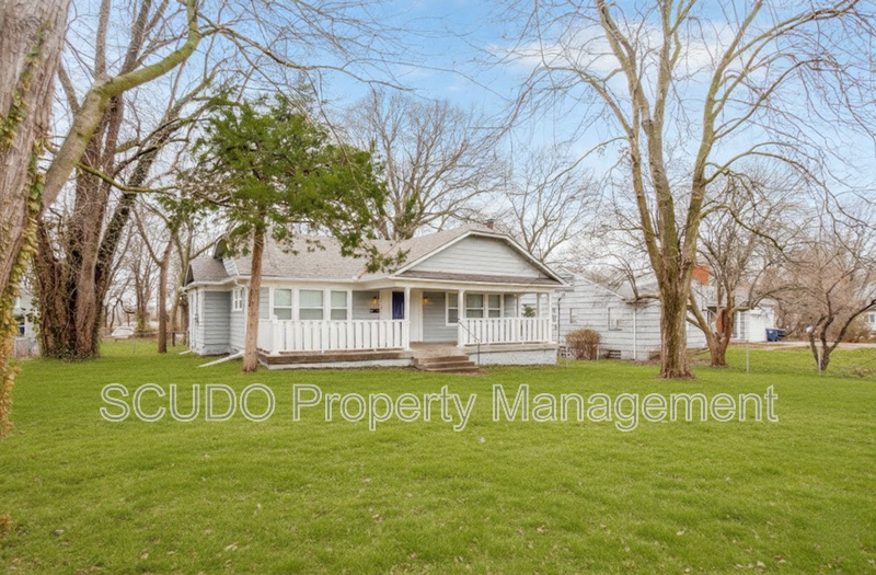 SEE IT NOW: Charming Updated Home in a Quiet Kansas City Neighborhood! property image