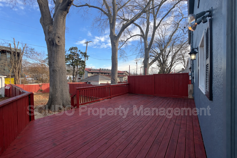 COMING SOON: Bright 3-Bed, 2.5-Bath Townhouse with Private Deck & Fenced Yard in Oak Meyer Gardens! property image