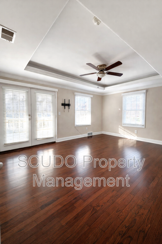 COMING SOON: Bright 3-Bed, 2.5-Bath Townhouse with Private Deck & Fenced Yard in Oak Meyer Gardens! property image