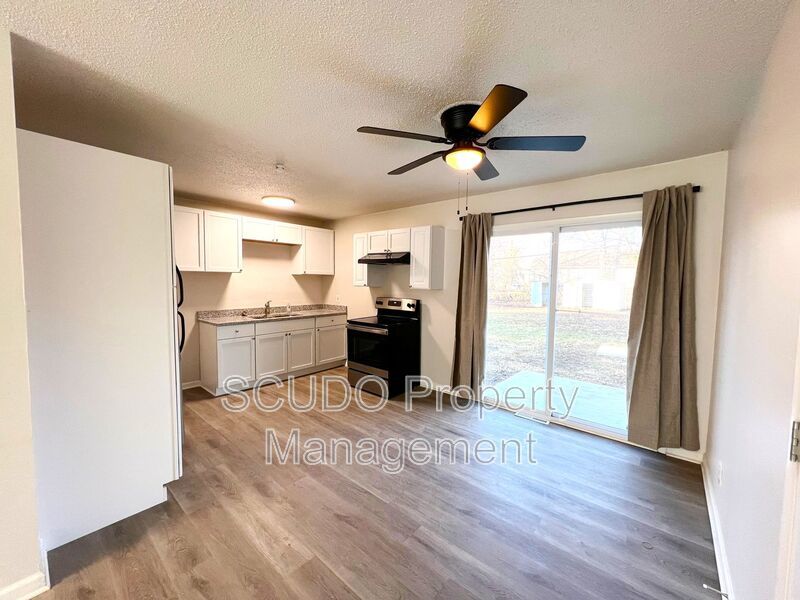 MOVE IN SPECIAL! Charming Home on a Peaceful Street in South Kansas City! property image