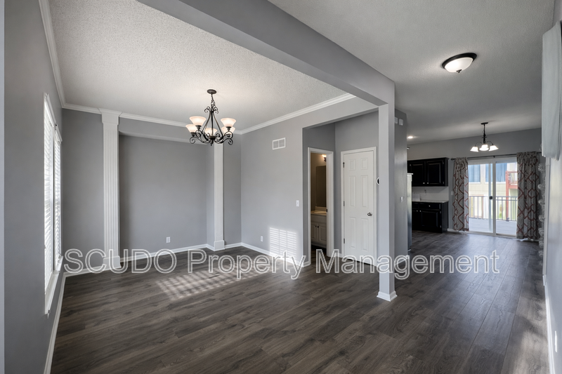 Spacious 4-Bedroom Home in South Kansas City! property image