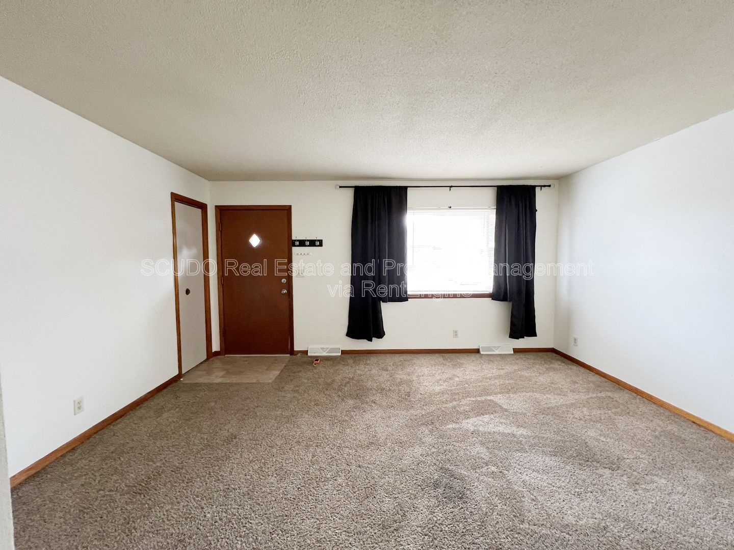 Bright & Cozy 2-Bedroom Home with Large Backyard & Attached Garage! property image