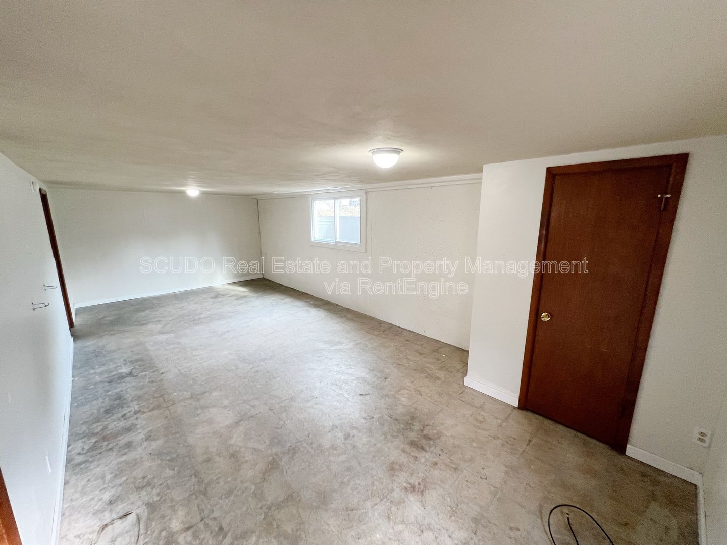 Bright & Cozy 2-Bedroom Home with Large Backyard & Attached Garage! property image