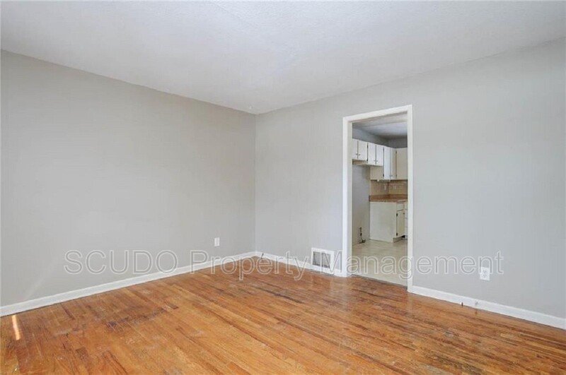 SEE IT NOW: Cozy Updated Unit in a Convenient Independence Location! property image