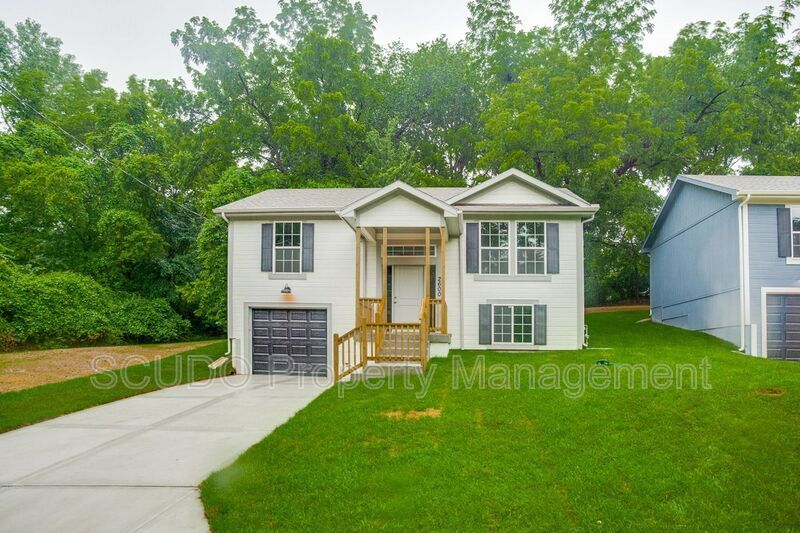 SEE IT NOW: Beautiful home in Avondale, MO! property image